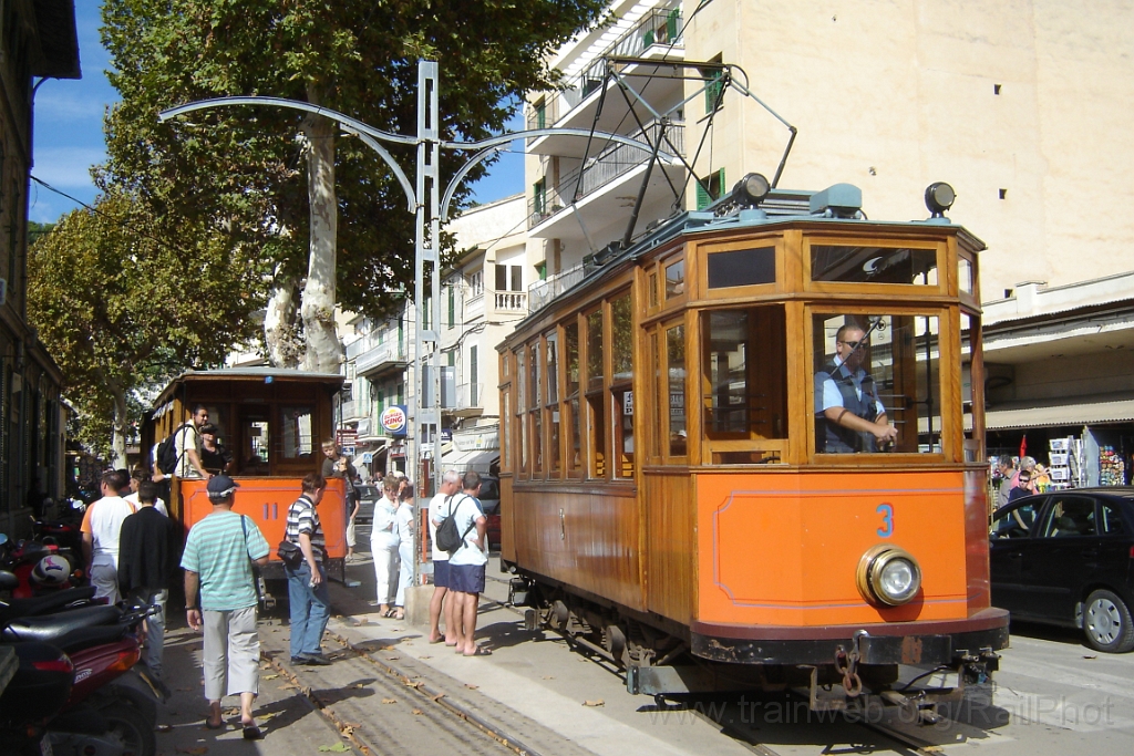 1117-0042-211005.jpg - FdS No.3 + C².11 / Puerto de Sóller 21.10.2005