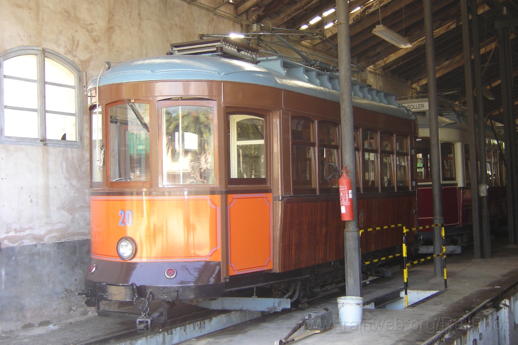 1120-0040-231005.jpg - FdS No.20 / Sóller Dépot 23.10.2005