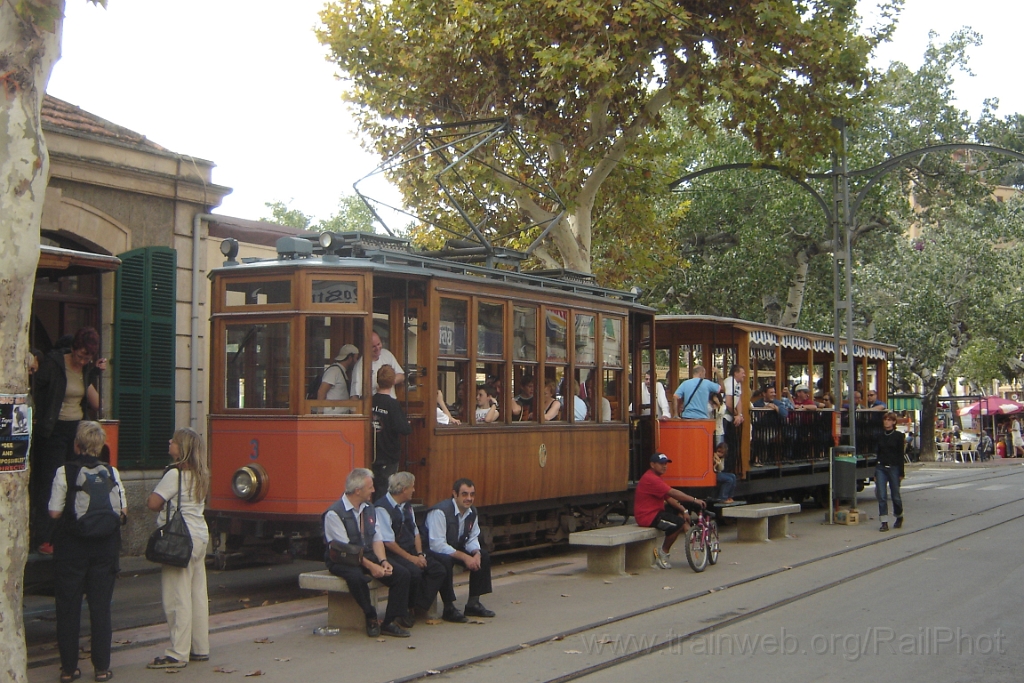 1121-0031-231005.jpg - FdS No.3 / Puerto de Sóller 23.10.2005