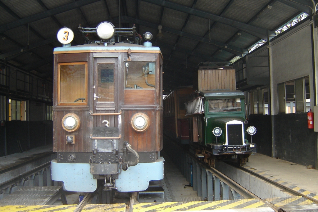 1122-0011-231005.jpg - FdS AAB 3 + Dm - / Sóller Dépot 23.10.2005