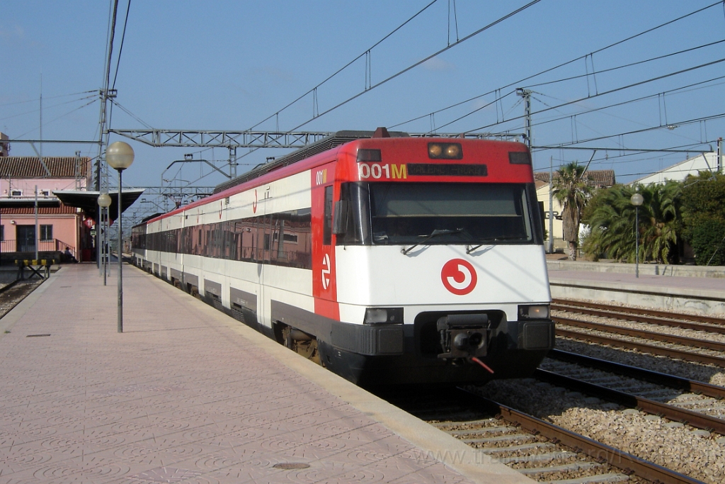 1072-0049-210705.jpg - Renfe 447.001-9 / Sagunt 21.7.2005