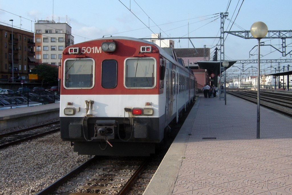 1074-0006-210705.jpg - Renfe 592.501-1 / Sagunt 21.7.2005