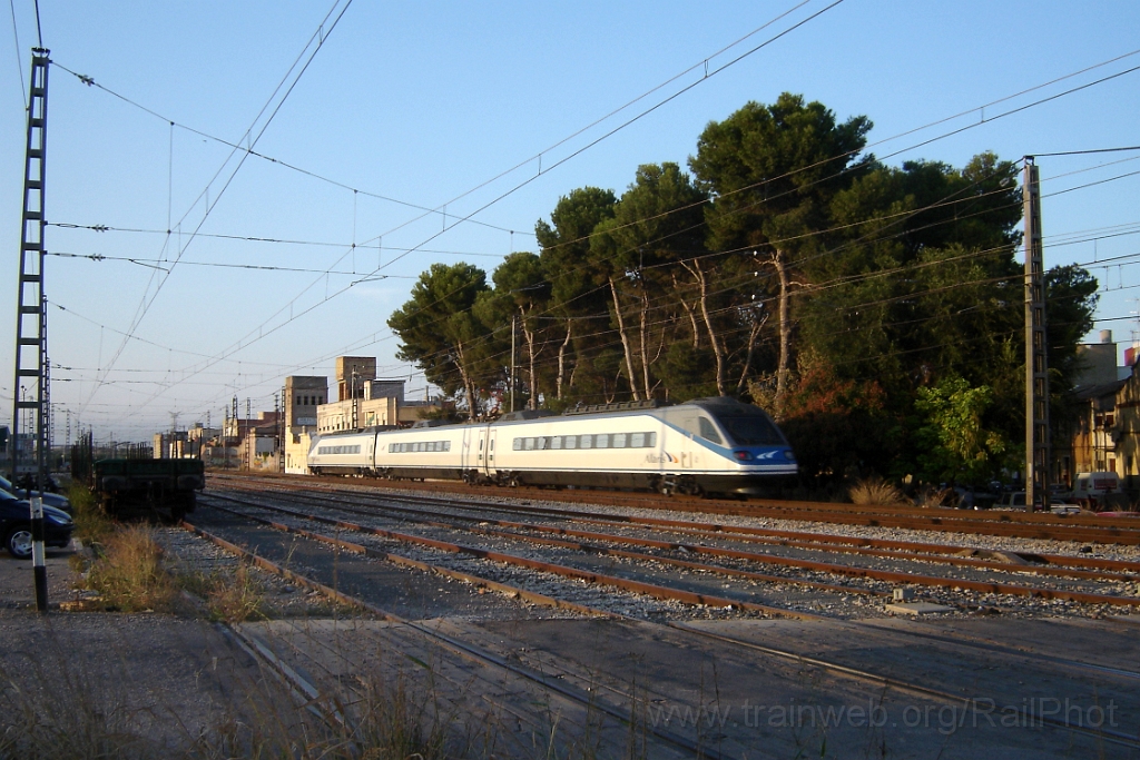 1087-0037-240805.jpg - Renfe 490.005-6 / Benifaió - Almussafes 24.8.2005