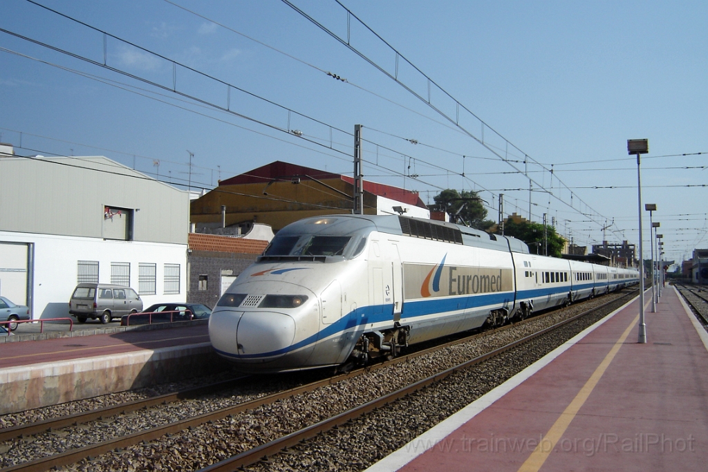 1091-0012-020905.jpg - Renfe 101.105-5 / Algemesi 2.9.2005