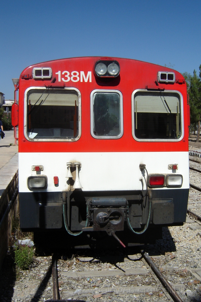 1109-0048-011005.jpg - Renfe 592.138-2 / Buñol 1.10.2005