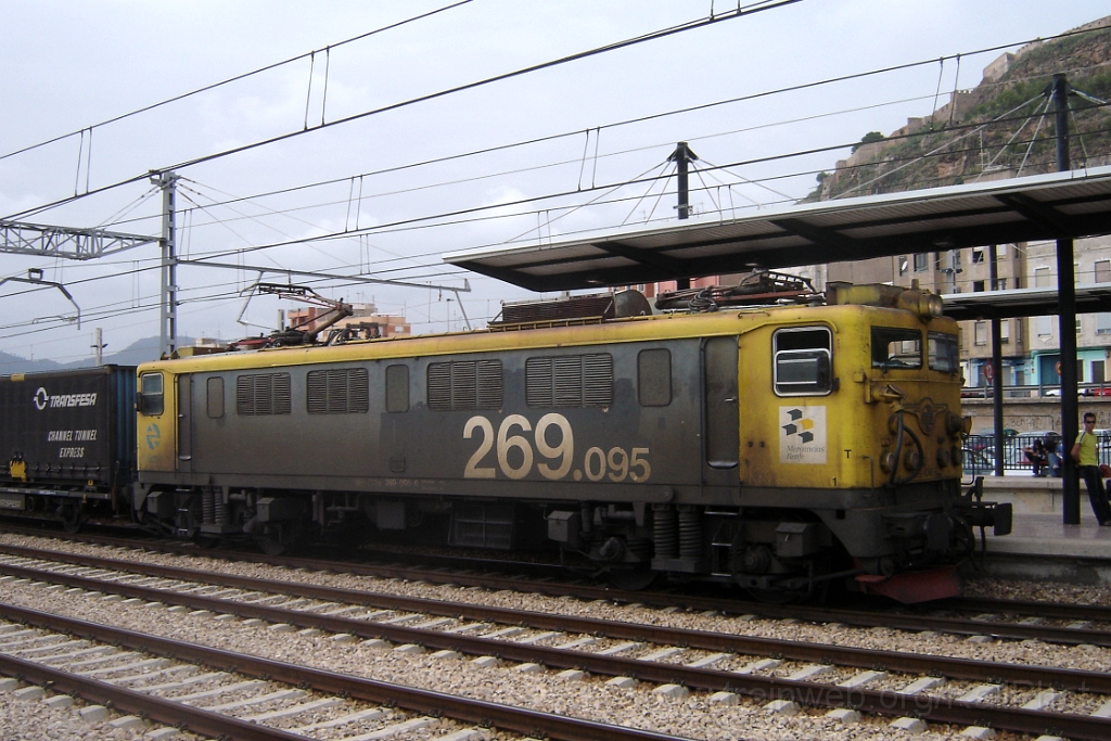 1125-0011-281005.jpg - Renfe 269.095-6 / Sagunt 28.10.2005