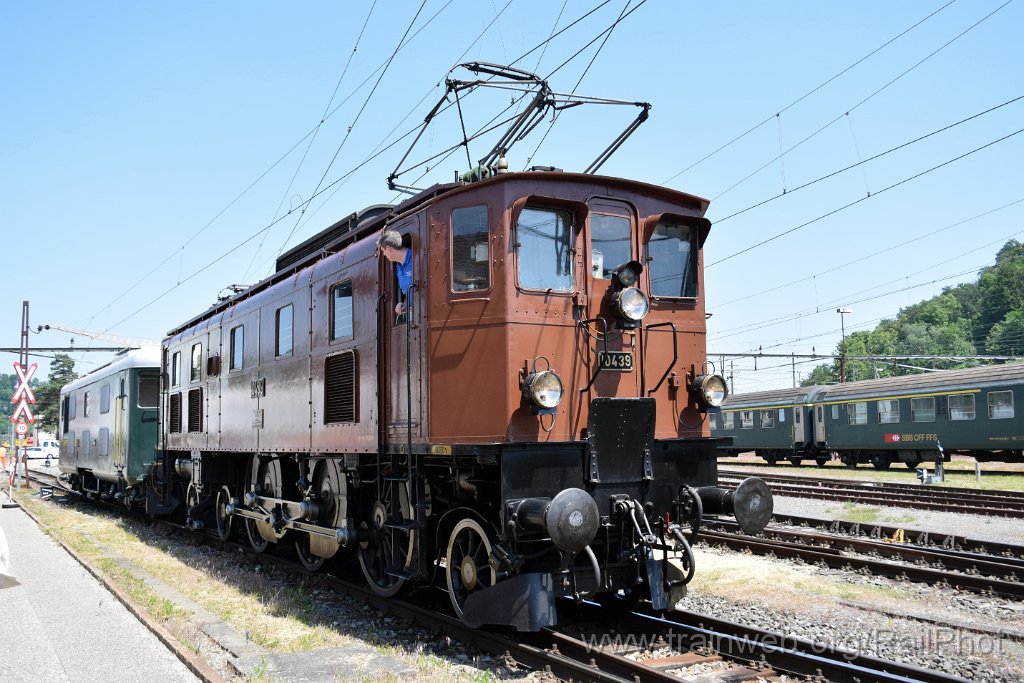 8599-0007-270523.jpg - SBB-CFF Bm 4/4" 18451 + Ae 3/6" 10439 / Olten 27.5.2023