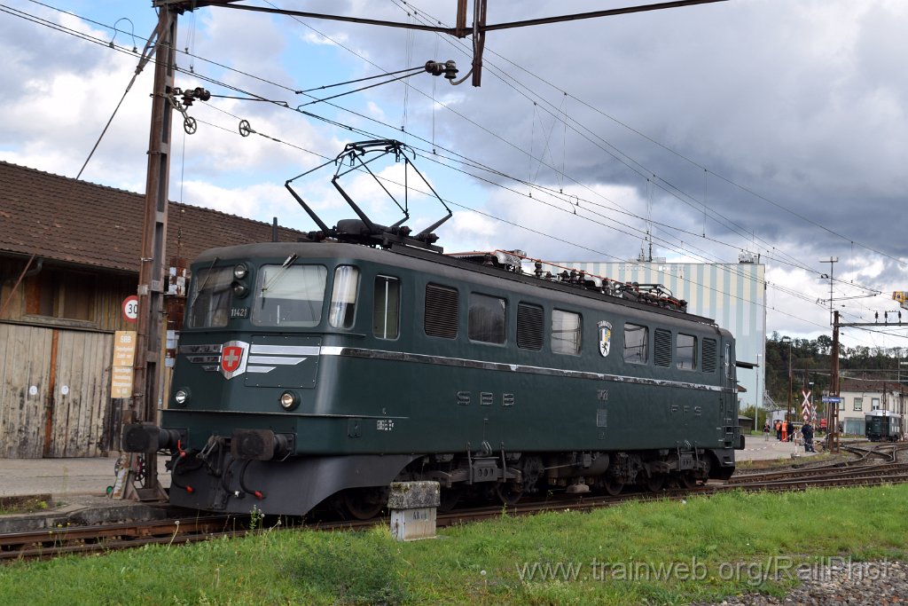 8848-0001-211023.jpg - SBB-CFF Ae 6/6 11421 "Graubünden / Grishun" / Olten 21.10.2023