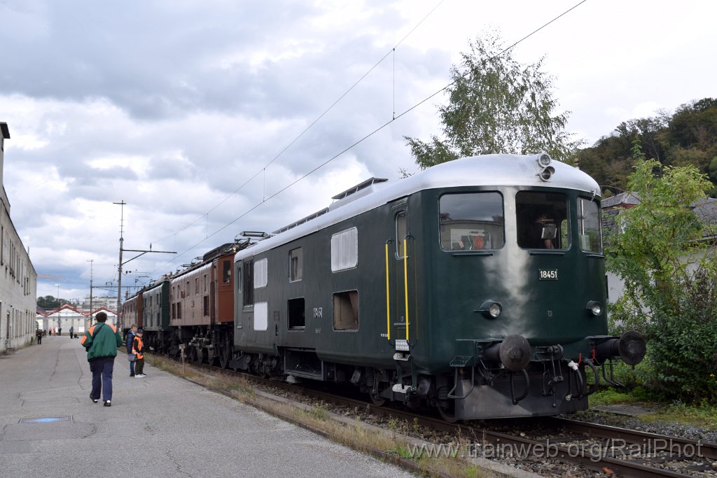 8851-0050-211023.jpg - SBB-CFF Be 4/7 12504 + Ae 3/5 10217 + Ae 3/6" 10439 + Bm 4/4" 18451 / Olten 21.10.2023