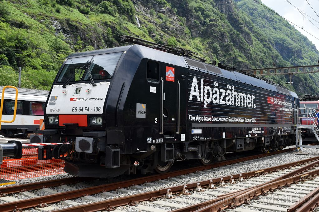 3937-0016-050616.jpg - MRCE ES 64 F4-108 "Alpäzähmer" / Biasca 5.6.2016