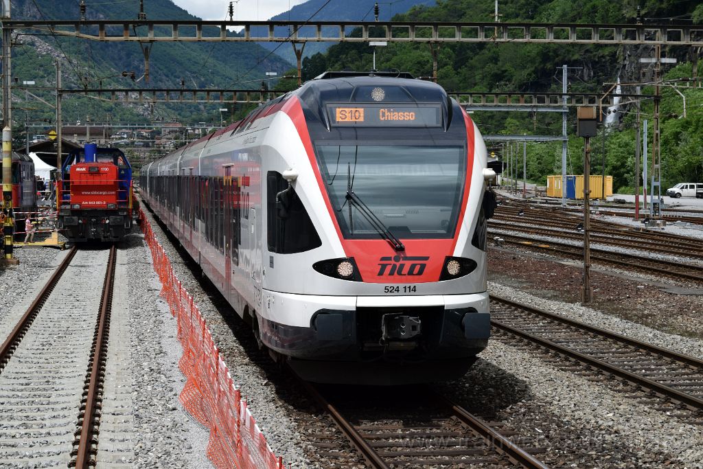 3938-0036-050616.jpg - SBB-CFF Am 843.061-3 + RABe 524.114 / Biasca 5.6.2016