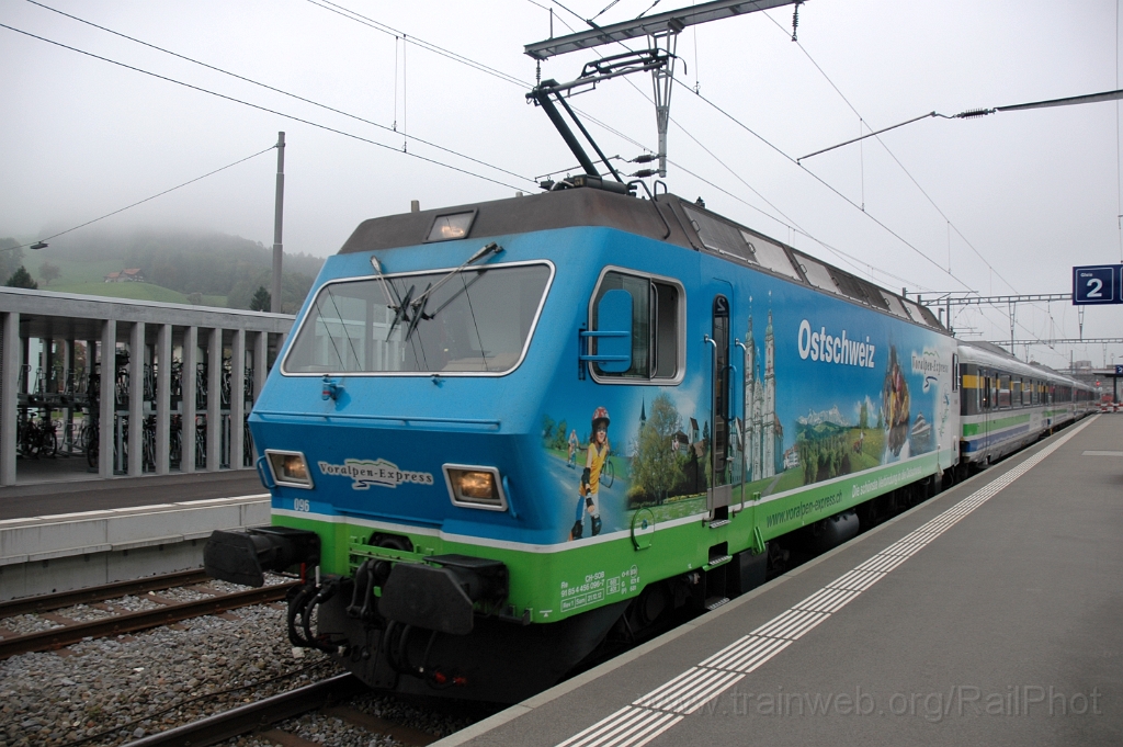 2972-0045-290913.jpg - SOB Re 456.096-7 "Wattwil" / Wattwil 29.9.2013