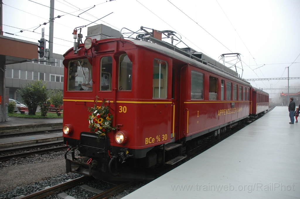 2980-0025-290913.jpg - AB BCe 4/4 30 / Herisau 29.9.2013
