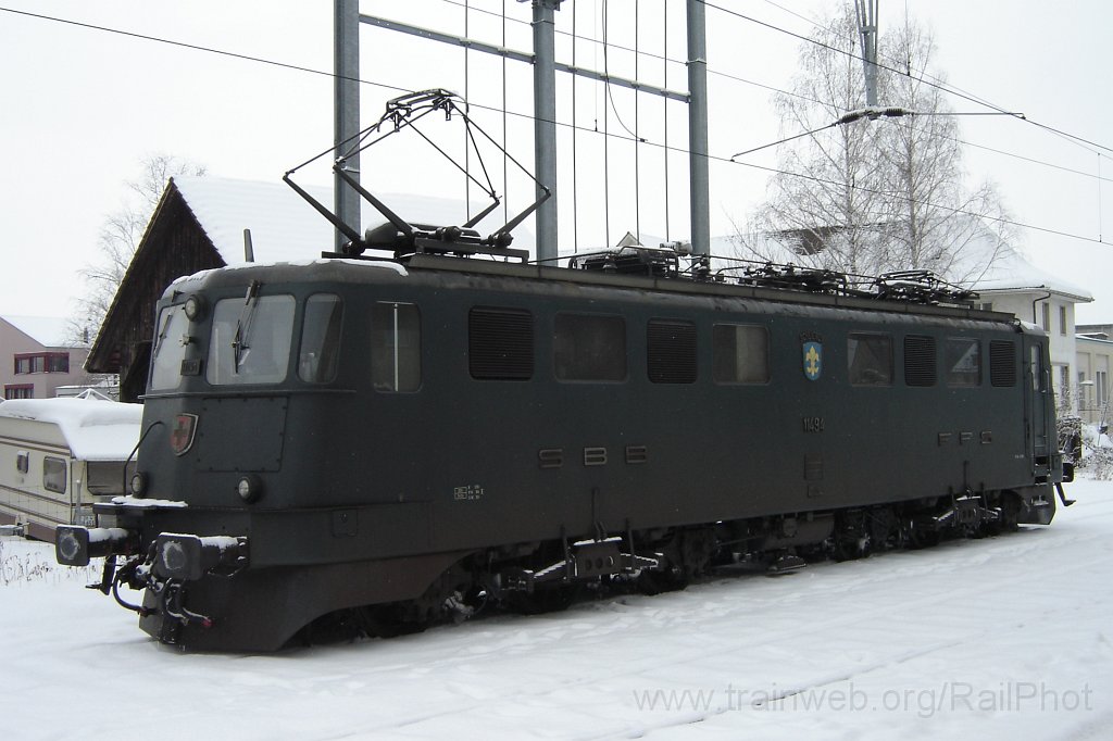 1018-0003-080305.jpg - SBB-CFF Ae 6/6 11494 «Schlieren» / Hinwil 8.3.2005