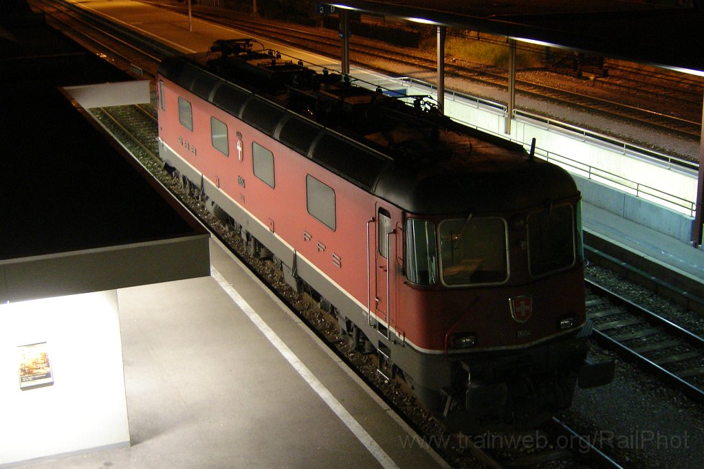 1190-0034-170606.jpg - SBB-CFF Re 6/6 11604 «Faido» / Hinwil 17.6.2006