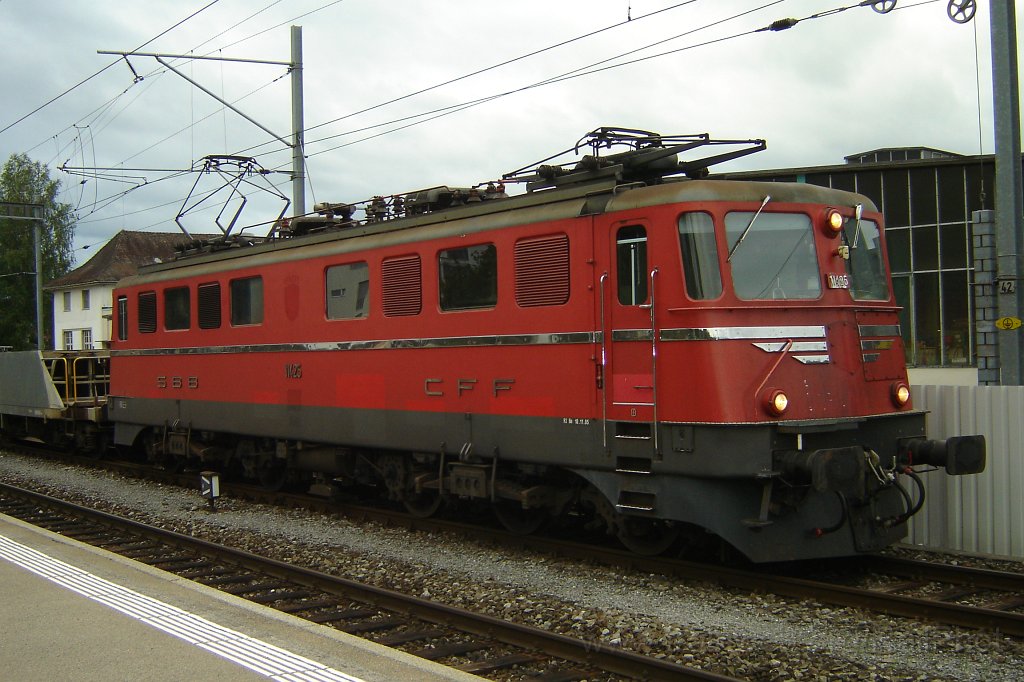 1369-0039-160807.jpg - SBB-CFF Ae 6/6 11425 «Genève» / Hinwil 16.8.2007
