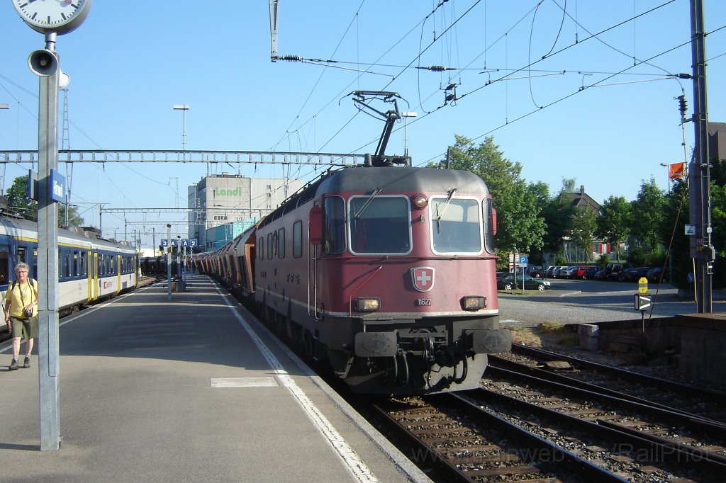 1062-0023-220605.jpg - SBB-CFF Re 6/6 11627 «Luterbach-Attisholz» / Hinwil 22.6.2005