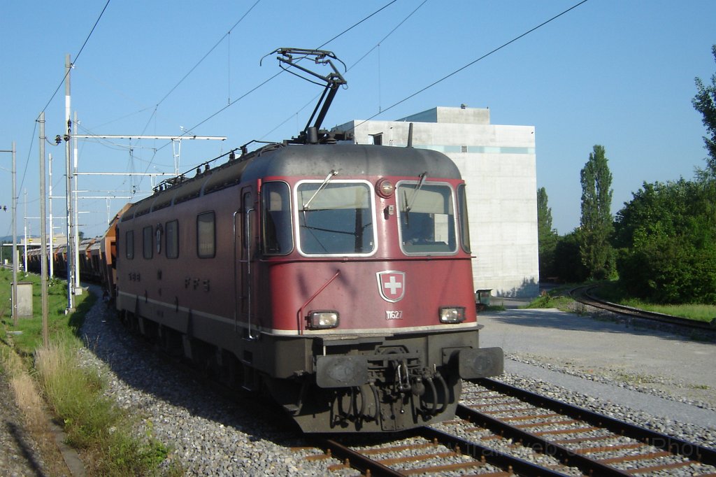 1062-0026-220605.jpg - SBB-CFF Re 6/6 11627 «Luterbach-Attisholz» / Hinwil (FBB) 22.6.2005