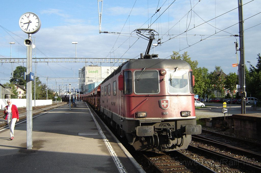1208-0046-150806.jpg - SBB-CFF Re 6/6 11615 «Kloten» / Hinwil 15.8.2006