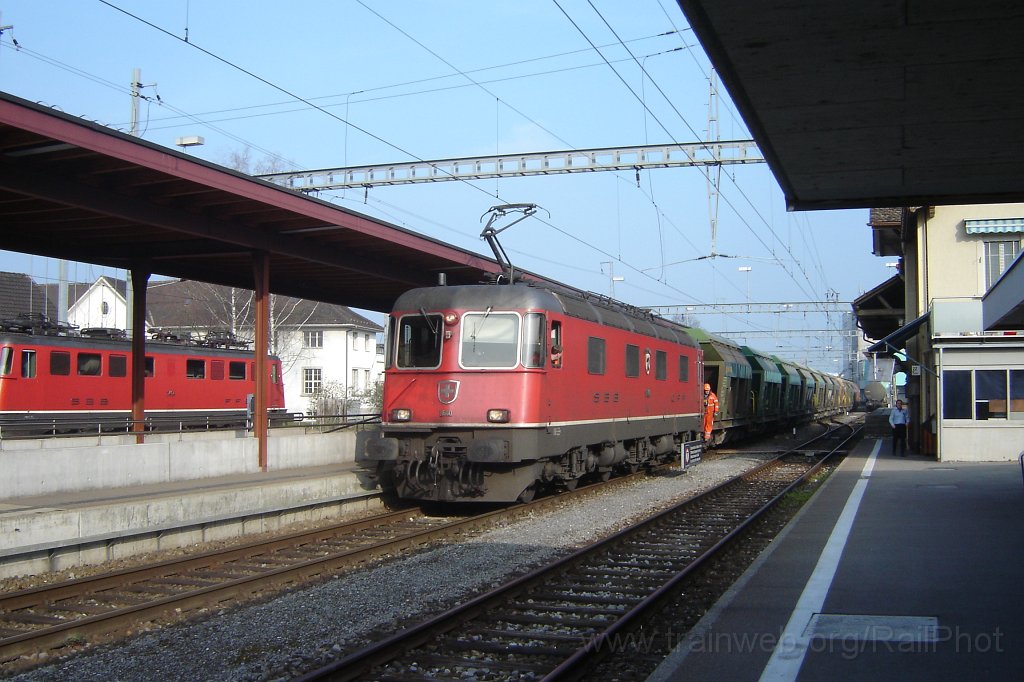 1305-0017-050407.jpg - SBB-CFF Re 6/6 11640 «Münchenstein» / Hinwil 5.4.2007