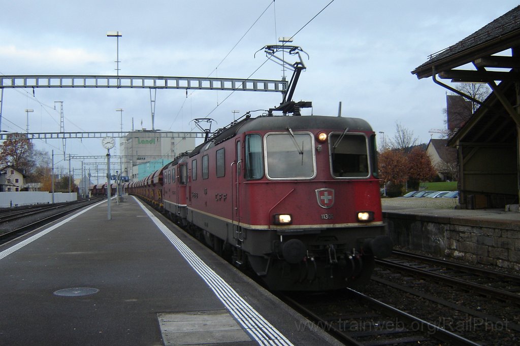 1438-0030-131107.jpg - SBB-CFF Re 4/4'' 11306 + 11287 / Hinwil 13.11.2007