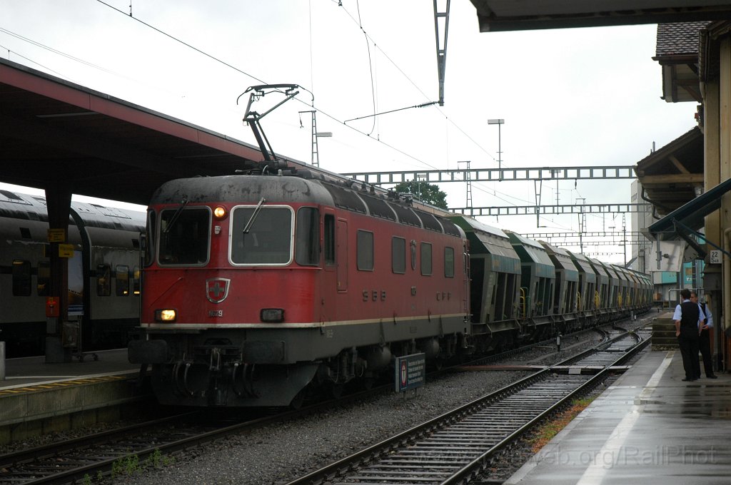 1684-0015-160609.jpg - SBB-CFF Re 6/6 11629 «Interlaken» / Hinwil 16.6.2009
