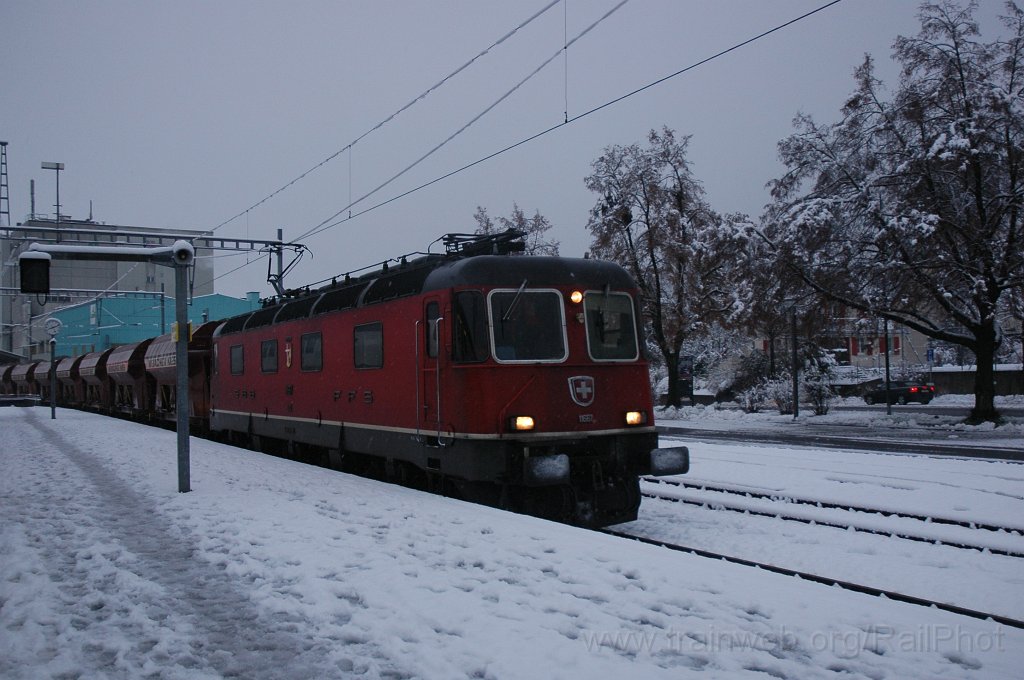 1799-0050-011209.jpg - SBB-CFF Re 6/6 11667 «Bodio» / Hinwil SBB 1.12.2009