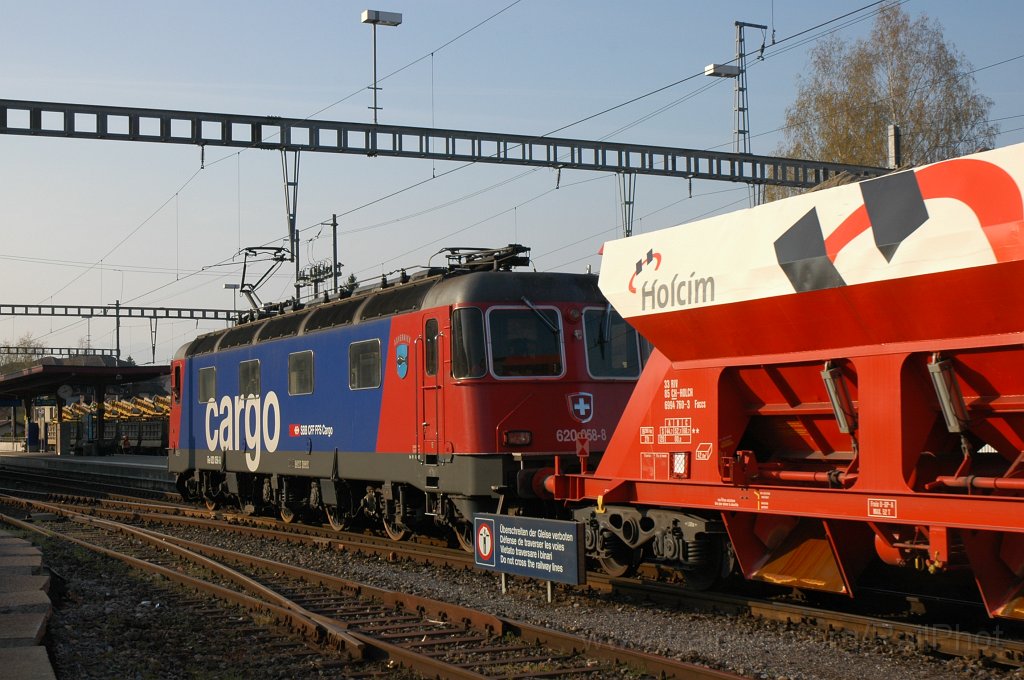 1857-0018-220410.jpg - SBB-CFF Re 620.058-8 «Auvernier» / Hinwil 22.4.2010