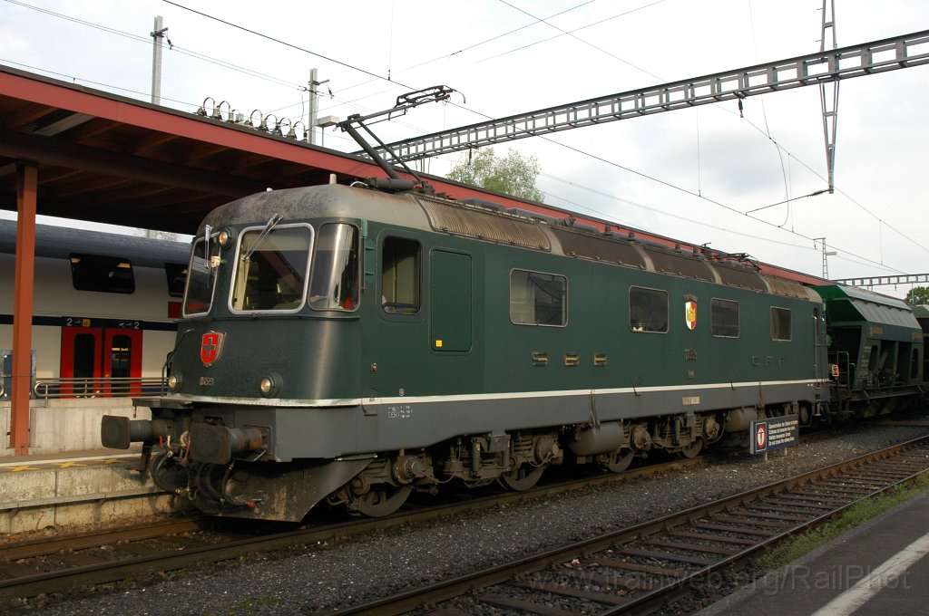 1871-0024-190510.jpg - SBB-CFF Re 6/6 11659 «Chavornay» / Hinwil 19.5.2010