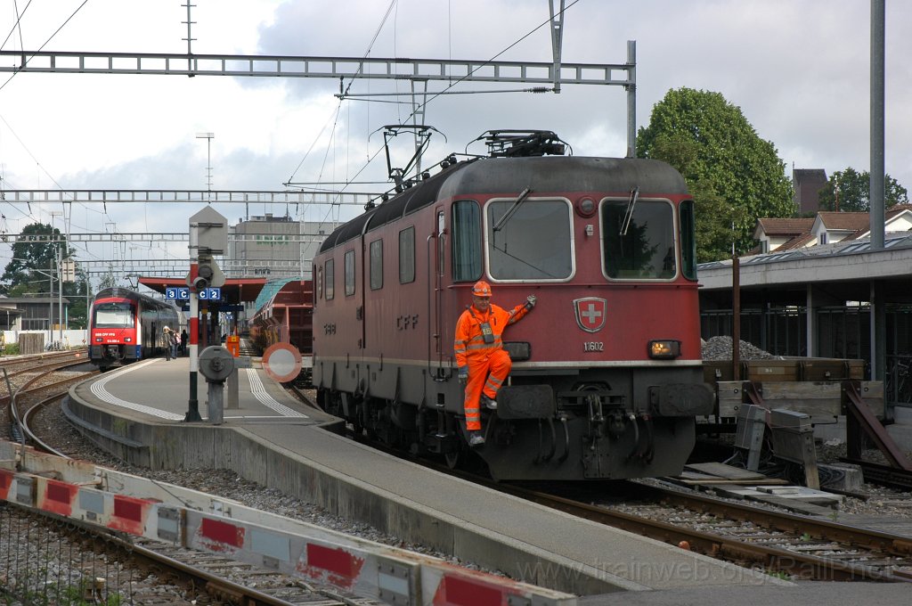 1894-0018-170610.jpg - SBB-CFF Re 6/6 11601 «Morges» / Hinwil 17.6.2010