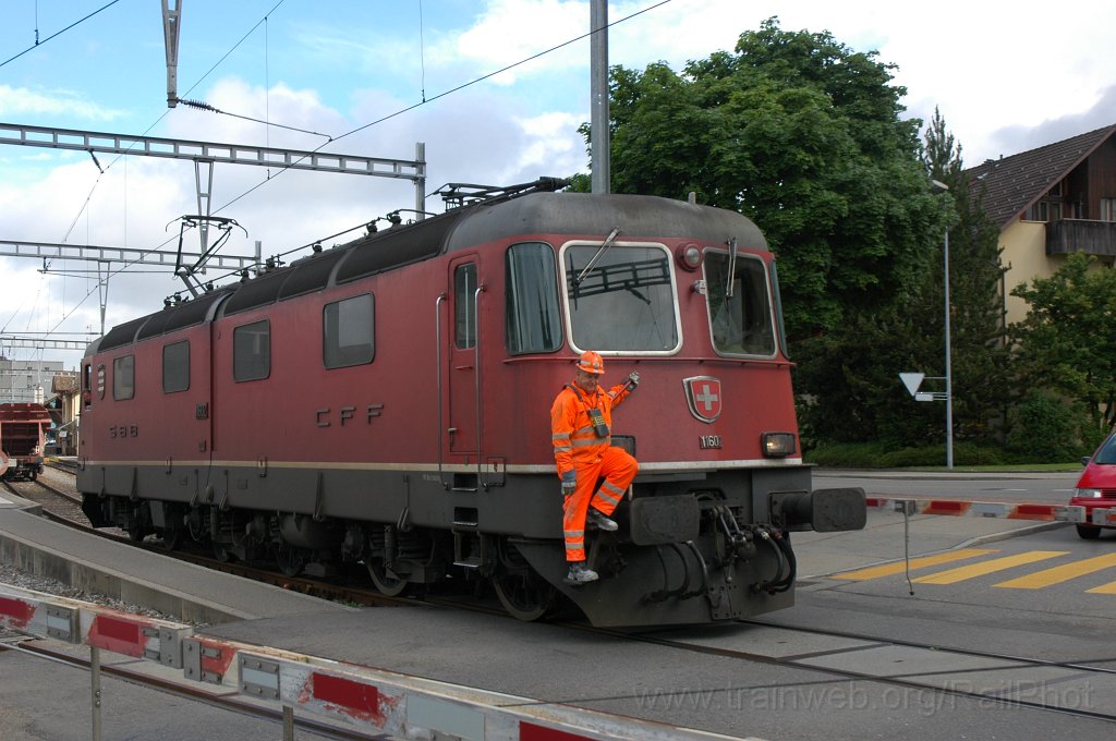 1894-0022-170610.jpg - SBB-CFF Re 6/6 11601 «Morges» / Hinwil 17.6.2010