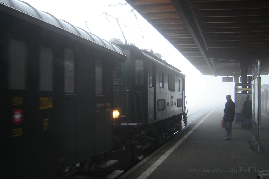 1137-0042-020206.jpg - DVZO Be 4/4 15 / Hinwil 2.2.2006