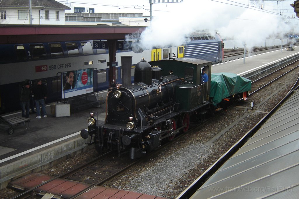 1280-0022-100207.jpg - DVZO E 3/3 8518 «Bäretswil» / Hinwil 10.2.2007