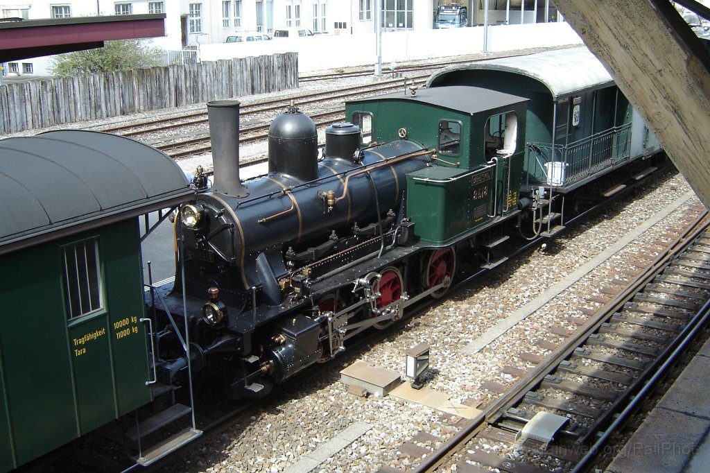 1473-0013-260408.jpg - DVZO E 3/3 8518 «Bäretswil» / Hinwil 26.4.2008