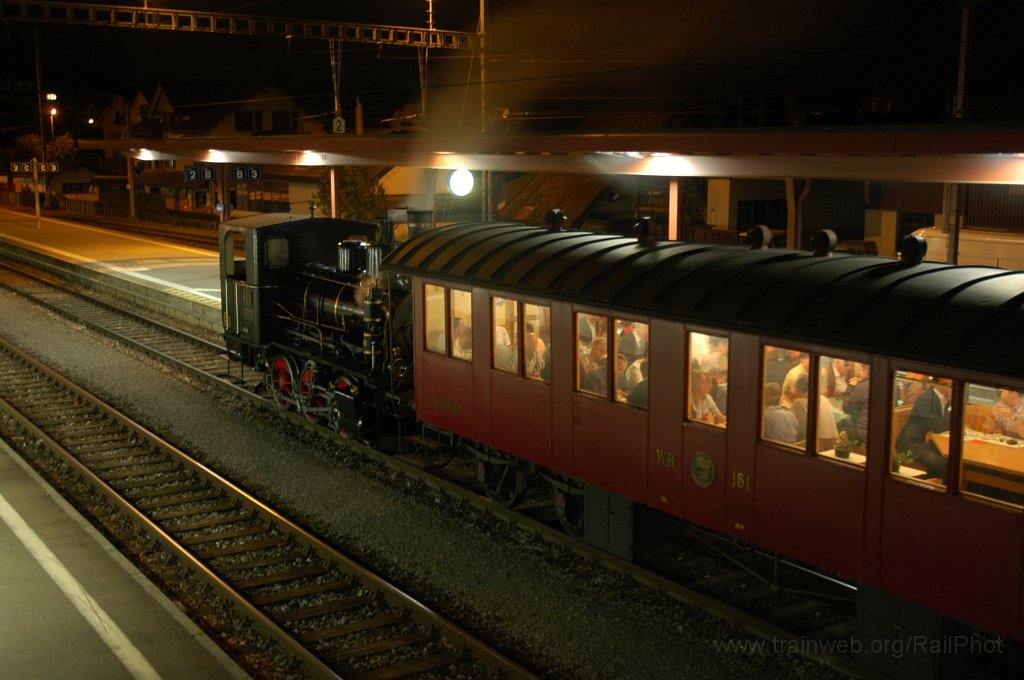 1779-0003-011009.jpg - DVZO Ed 3/3 401 «Bauma» / Hinwil 1.10.2009