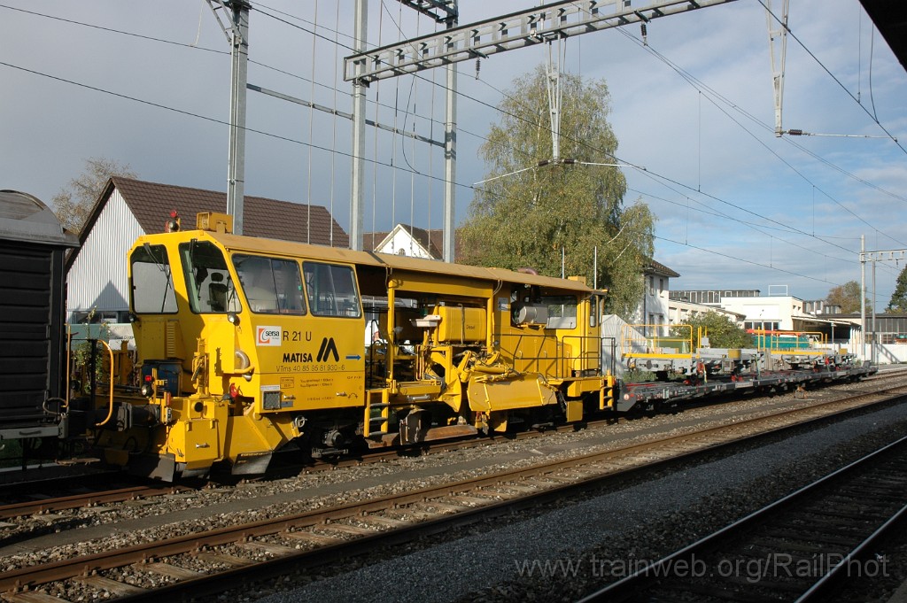 2642-0045-141012.jpg - Sersa VTms 40 85 95 81 930-6 + X 99 85 9383 058-6 + P 10150 + P 10149 / Hinwil 14.10.2012