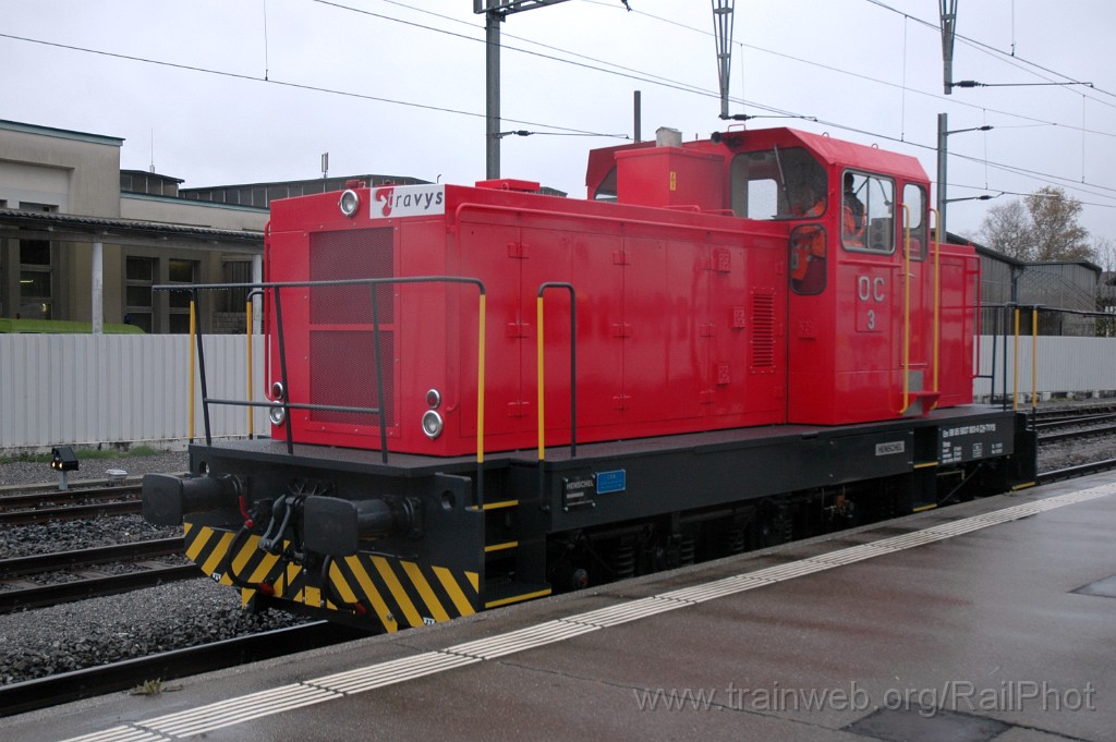 2672-0003-061112.jpg - Travys Em 837.803-6 / Hinwil 6.11.2012