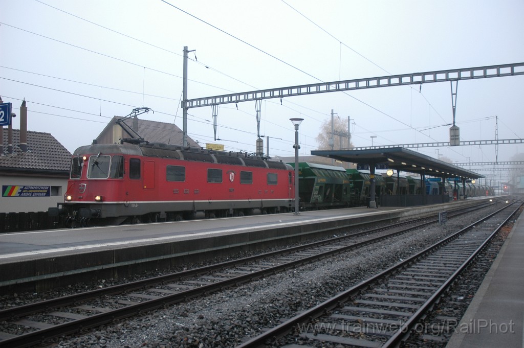 2673-0007-121112.jpg - SBB-CFF Re 6/6 11620 "Wangen bei Olten" / Hinwil 12.11.2012