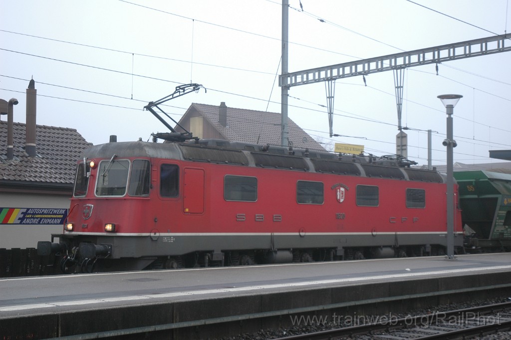 2673-0013-121112.jpg - SBB-CFF Re 6/6 11620 "Wangen bei Olten" / Hinwil 12.11.2012