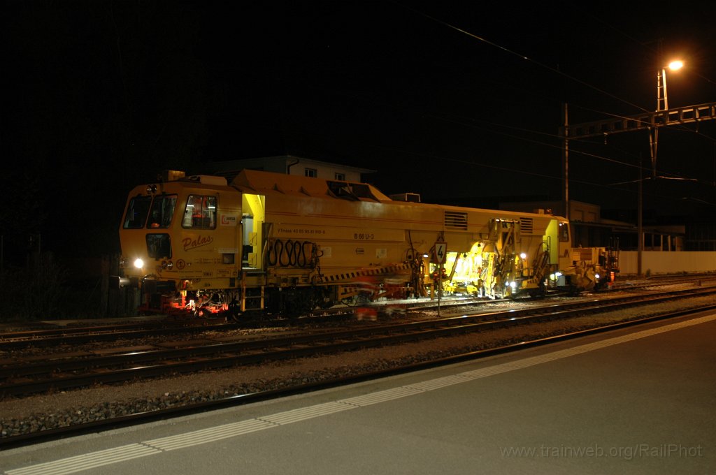 2094-0003-190411.jpg - JMAG VTmaas 40 85 95 81 910-8 / Hinwil 19.4.2011