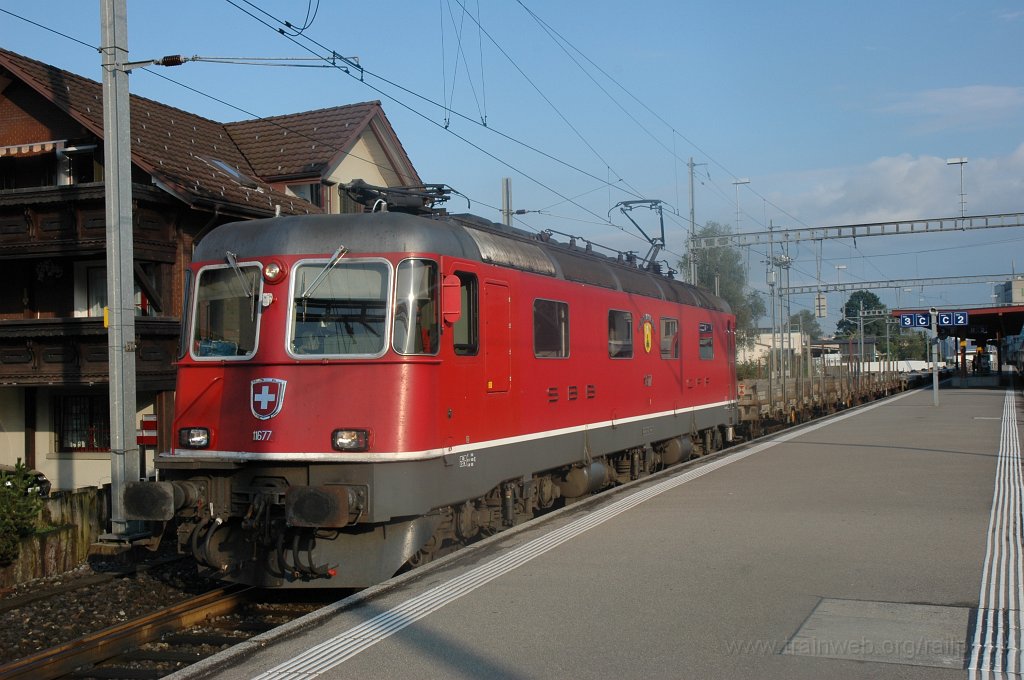 1553-0006-010908.jpg - Re 6/6 11677 «Neuhausen am Rheinfall» / Hinwil 1.9.2008