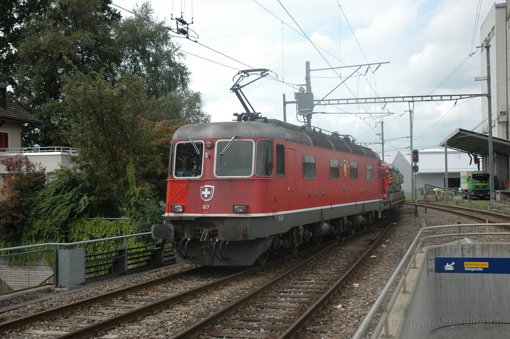 1553-0017-010908.jpg - Re 6/6 11677 «Neuhausen am Rheinfall» / Hinwil 1.9.2008