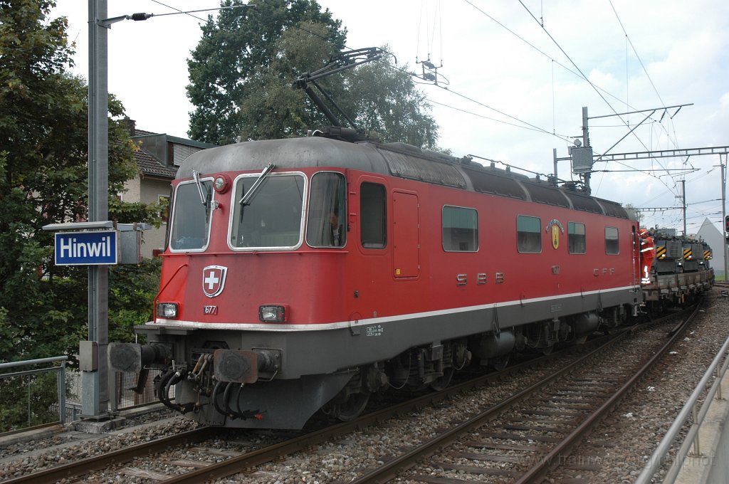 1553-0018-010908.jpg - Re 6/6 11677 «Neuhausen am Rheinfall» / Hinwil 1.9.2008