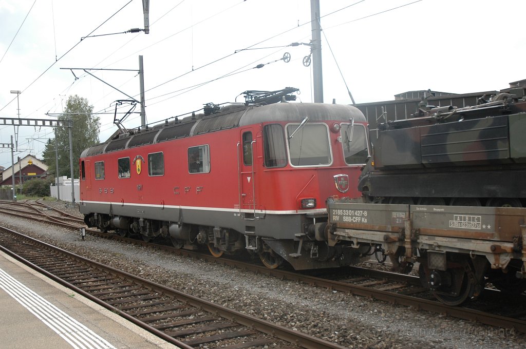 1553-0032-010908.jpg - Re 6/6 11677 «Neuhausen am Rheinfall» / Hinwil 1.9.2008
