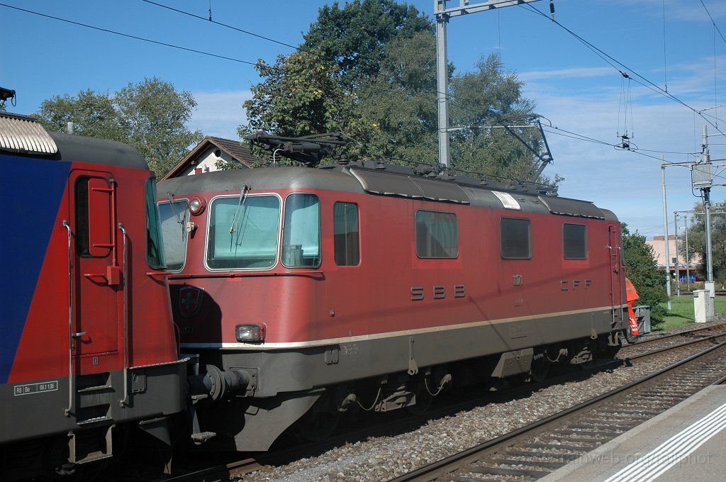 1557-0030-050908.jpg - SBB-CFF Re 420.160-4 + Re 4/4" 11171 / Hinwil 5.9.2008