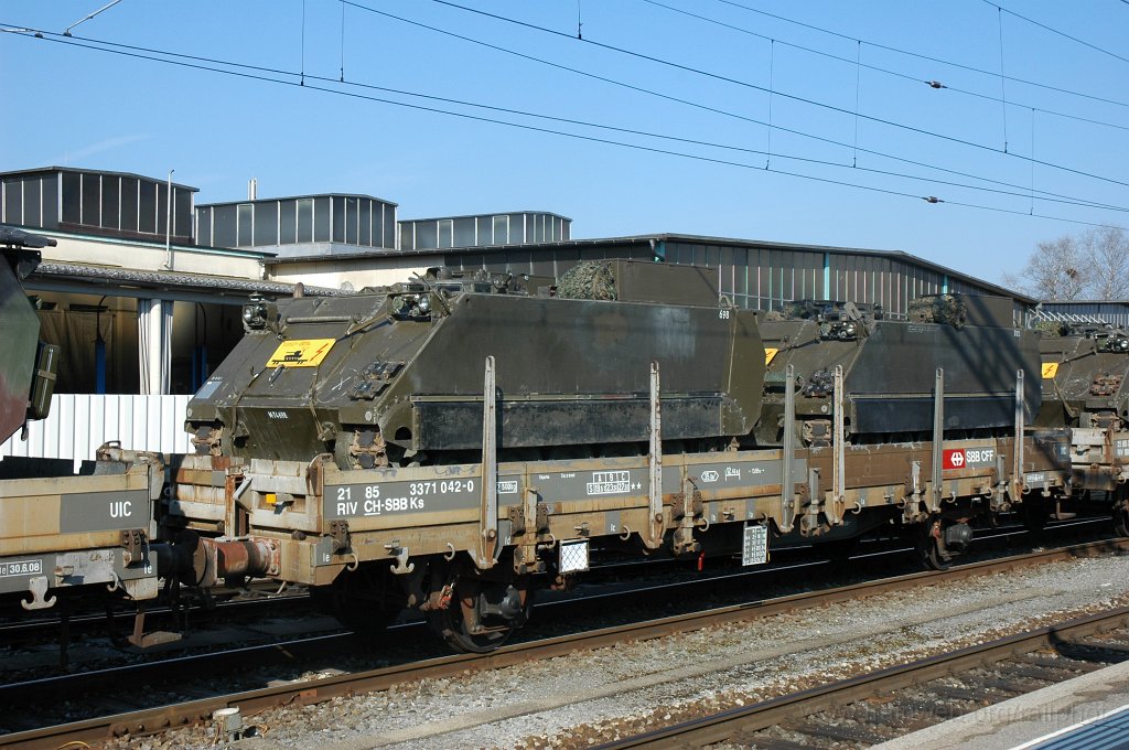 1648-0008-150409.jpg - SBB-CFF Ks 21 85 337 1 042-0 / Hinwil 15.4.2009