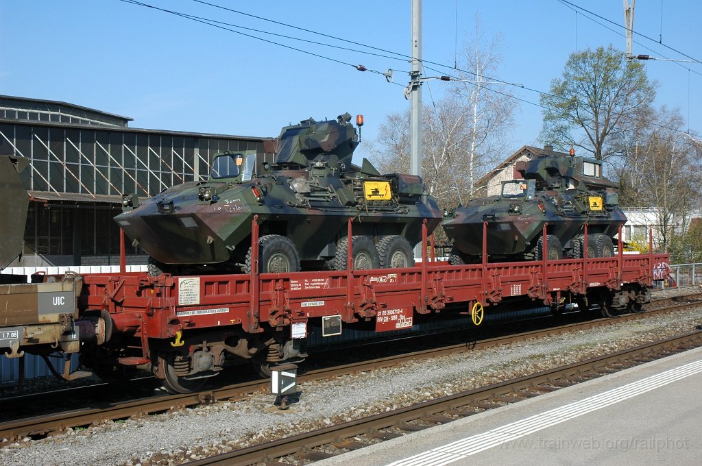 1648-0011-150409.jpg - SBB-CFF Res 31 85 39 36 712-4 / Hinwil 15.4.2009