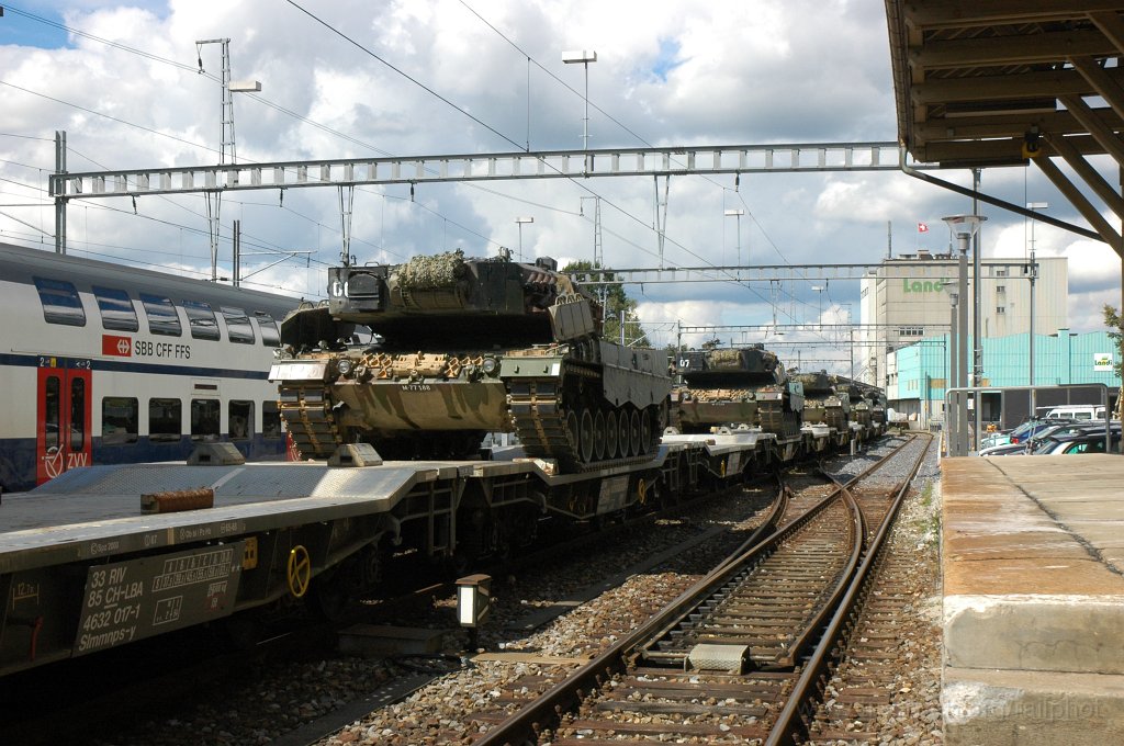 1980-0028-090910.jpg - Ae 6/6 11518 «Flüelen» / Hinwil 9.9.2010