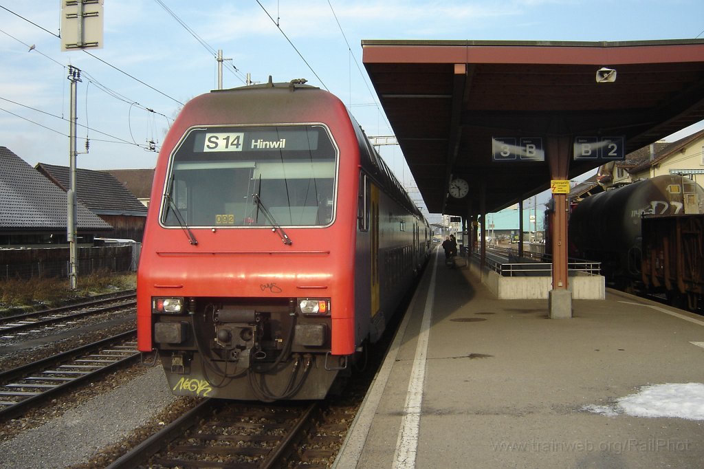 1134-0027-131205.jpg - SBB-CFF Bt (DPZ) 50 85 26-33 947-0 / Hinwil 13.12.2005