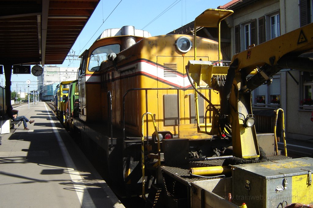 1059-0013-100605.jpg - LSB Em 847.901-6 / Hinwil 10.6.2005